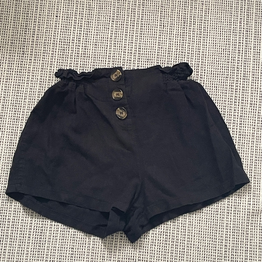 Heart & Hips Preppy Black Kids Large Scrunched Waist Shorts